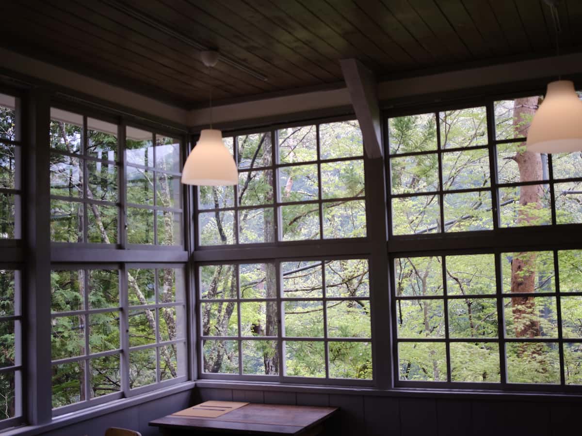 食堂「木漏れ日カフェ」